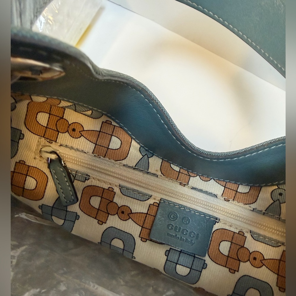 Gucci Vintage Blue Quiet Luxury Bag EUC - Picture 10 of 17